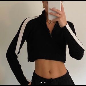 Brandy Melville Hillary sweater